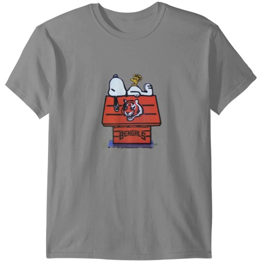 Discover Cincinnati Bengal Snoopy T-Shirts