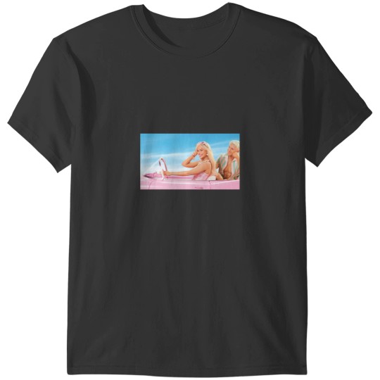 Discover Margot Robbie and Ryan Gosling T-Shirts