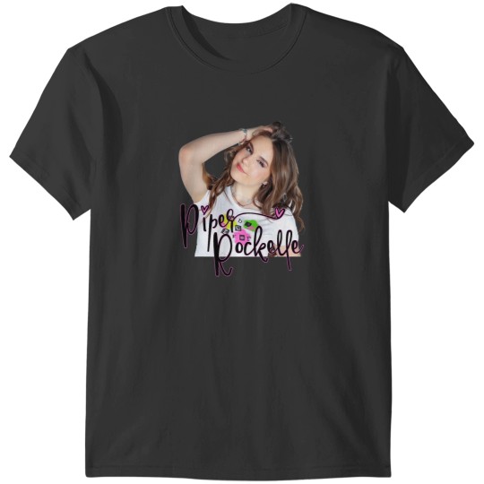 Discover famous women T-Shirts