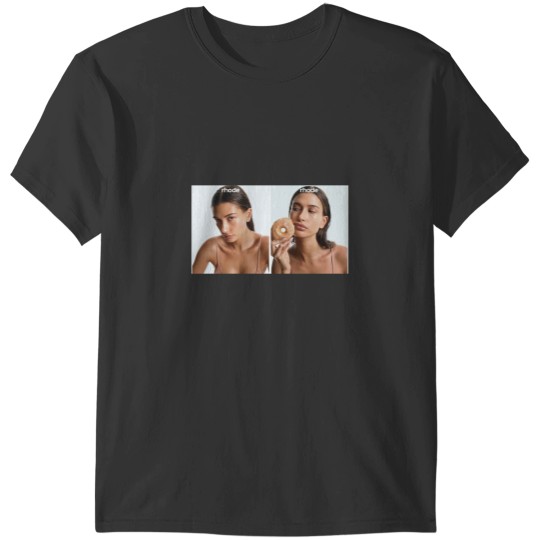 Discover Hailey Bieber Rhode T-Shirts