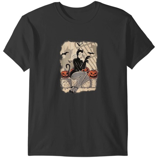 Discover woman and bats Halloween  illustration T-Shirts