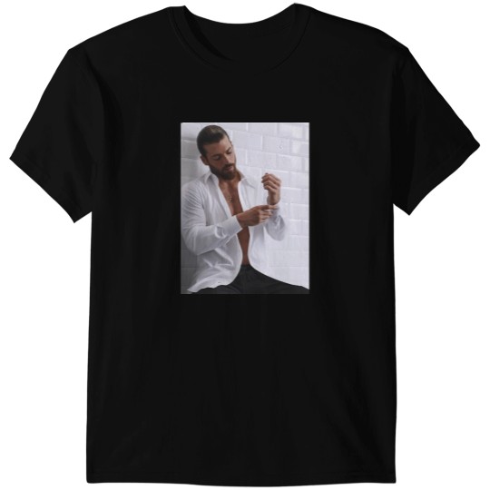 Discover Can Yaman T-Shirts