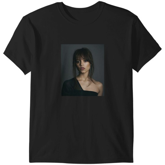 Discover Jenna Ortega Active T-Shirts