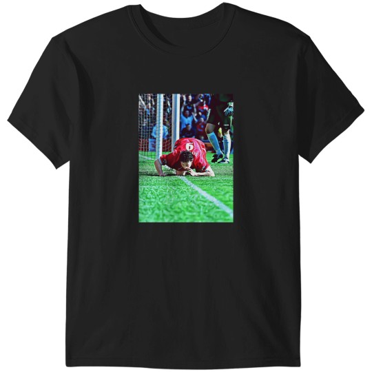 Discover Robbie Fowler T-Shirts