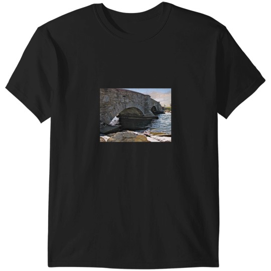 Discover Under the Bridge Long T-Shirts