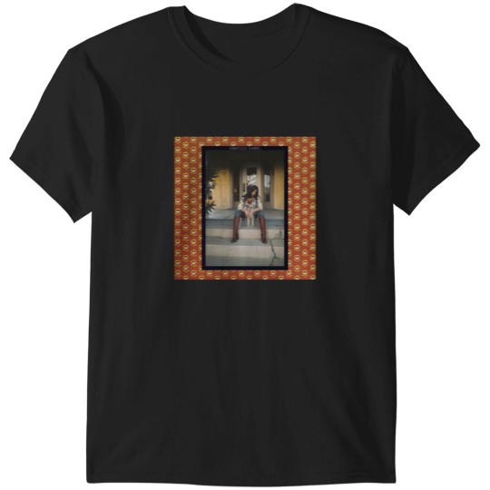 Discover 667 Elite Hotel T-Shirts
