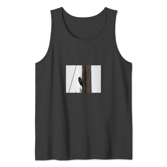 Discover Woodpecker on a pole Active Tank Tops