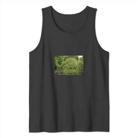 Discover reflectionLong Tank Tops