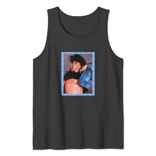 Discover Keanu Shows All Classic Tank Tops