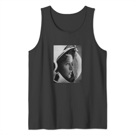 Discover Astronaut Graphic Tank Tops