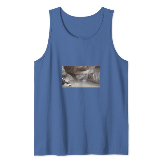 Discover Emerald Pool Tank Tops