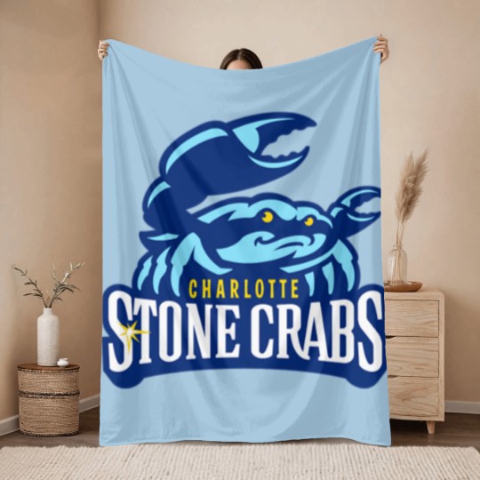 Discover Charlotte Stone Crabs Throw Blankets