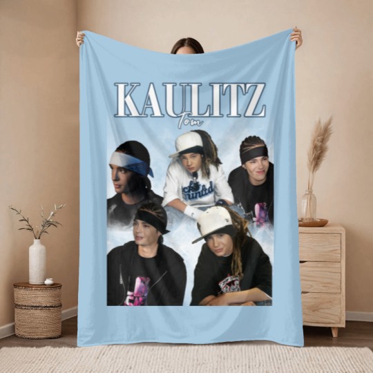 Discover Tokio Hotel Tom Kaulitz Throw Blankets, Tom Kaulitz Vintage Throw Blankets