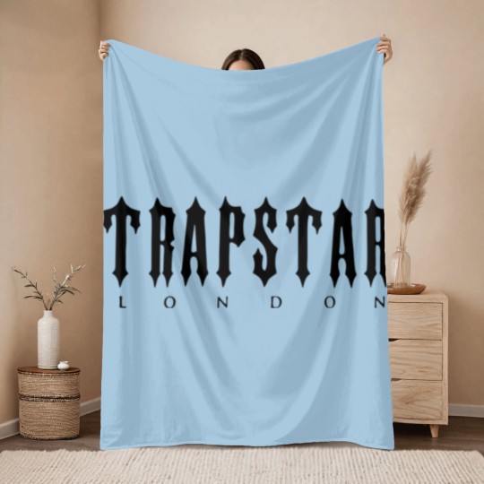 Discover Trapstar London Merchandise Throw Blankets