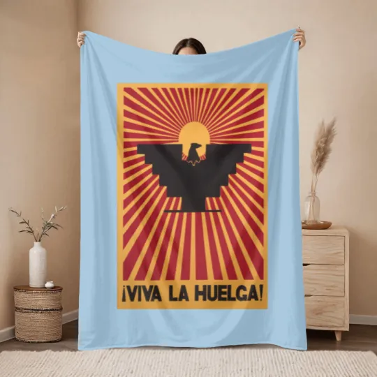 Discover Viva La Huelga Rare 1960S Cesar Chavez  United Farm Workers Huelga Bird Throw Blankets