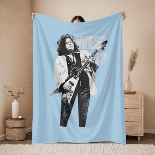 Discover Mountain - Leslie West 73 Throw Blankets