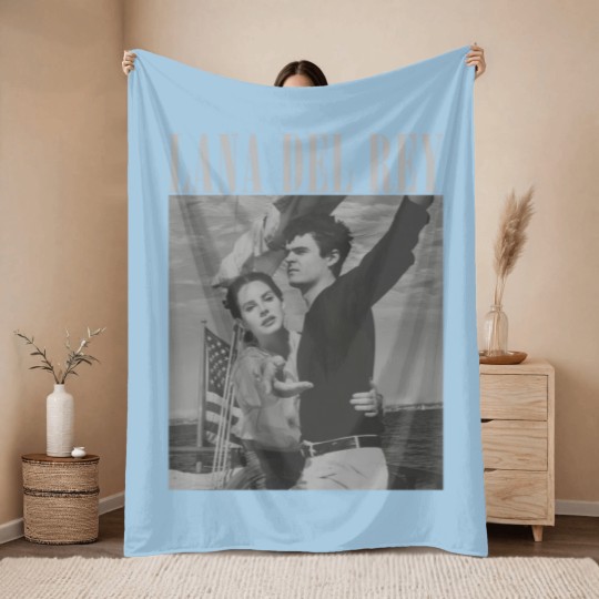 Discover Lana del rey Norman Rockwell Throw Blankets