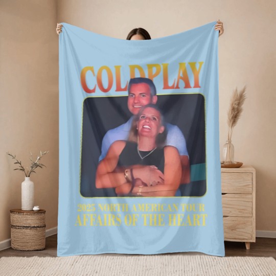 Discover Astronomer CEO CPO Scandal Throw Blankets