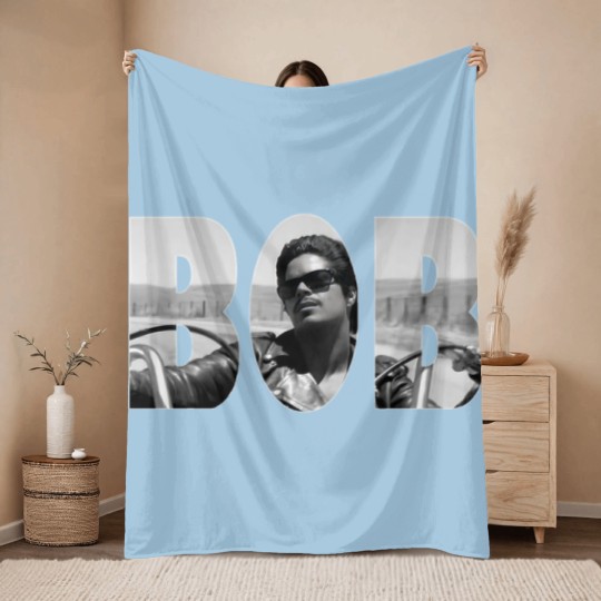 Discover La Bamba Movies BOB Throw Blankets