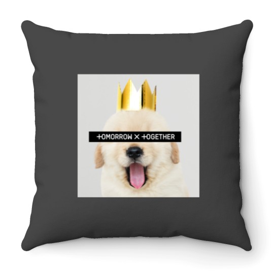 Discover Tomorrow X Together - Puppy Crown Throw Pillows