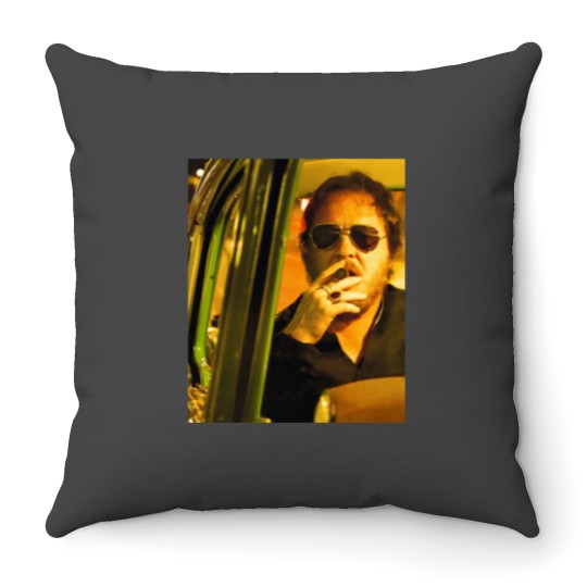 Discover zucchero  (4) Throw Pillows