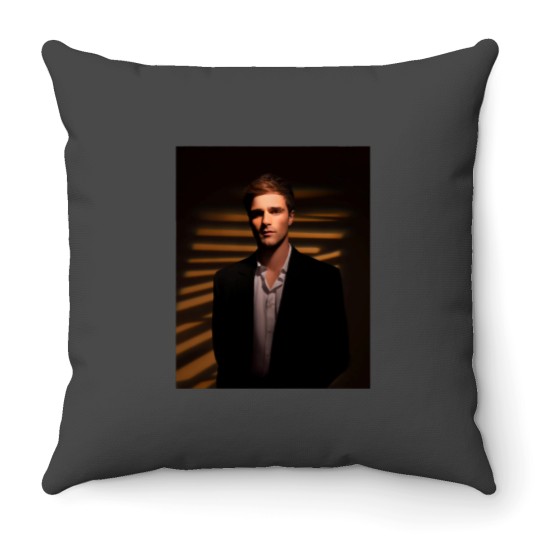 Discover jacob elordi Active Throw Pillows