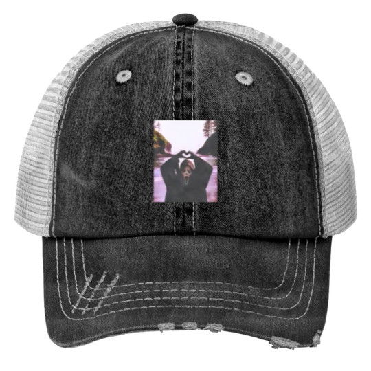 Discover Scream Halloween Heart Hands Trucker Hats