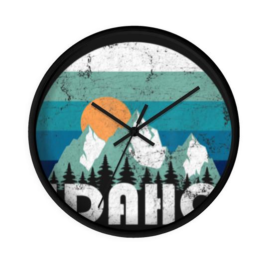 Discover Idaho State Retro Vintage Wall Clocks