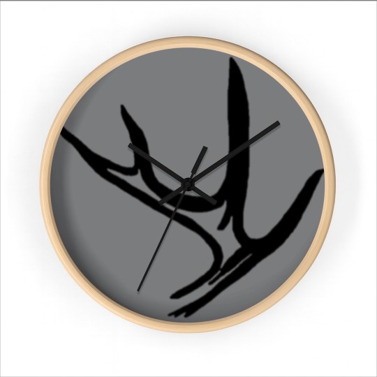 Discover White Tail Deer Antler Wall Clocks