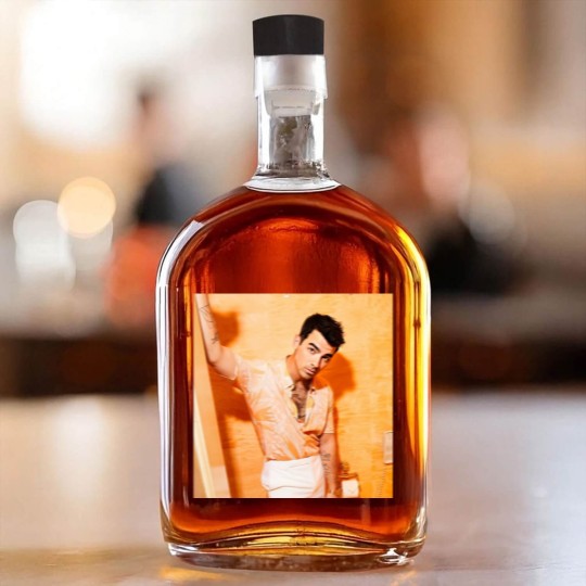Discover Joe Jonas Classic Whiskey Bottles