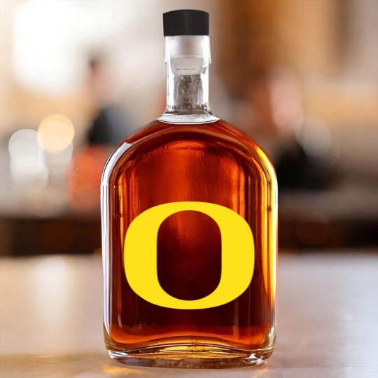 Discover The University of Oregon (UO) Ducks Baseball Caps Whiskey Bottles