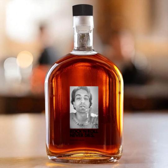 Discover Damiano David Ma'neskin Whiskey Bottles