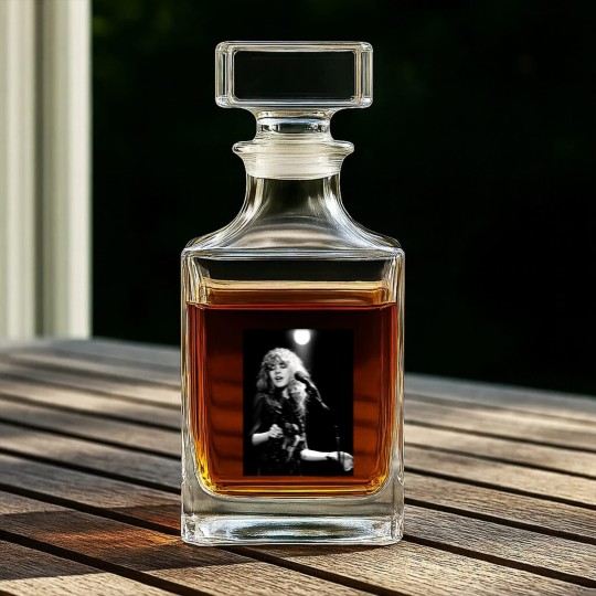 Discover Stevie Graphic Whiskey Decanters, Nick tour