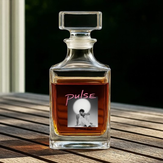 Discover Benson Boone New Song Pulse Retro Fanshionable Whiskey Decanters