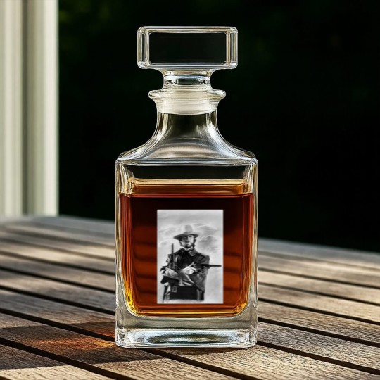 Discover Clint Eastwood - The Outlaw Josey Wales - Clint Eastwood - Whiskey Decanters