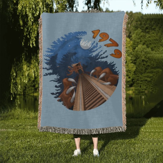 Discover NIGHT RIDES ONLY - Beast Roller Coaster at Kings Island - Kings Island - Woven Blankets