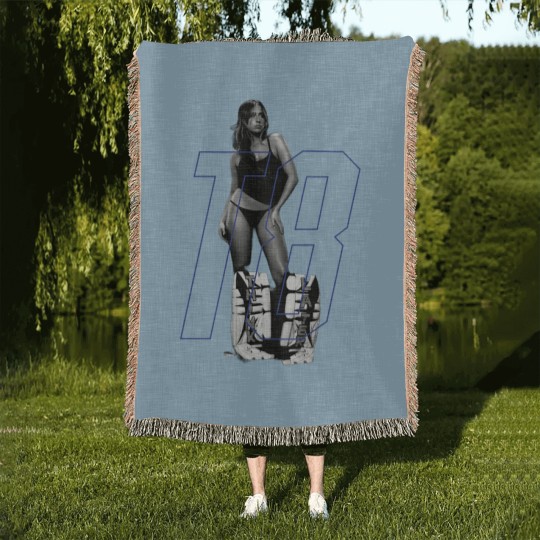 Discover Tate Mcrae Woven Blankets, Think Later album Greedy Woven Blankets, Unisex Merch