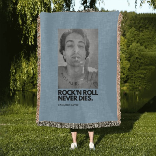 Discover Damiano David Ma'neskin Woven Blankets