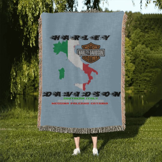 Discover HARLEY South Italy Woven Blankets
