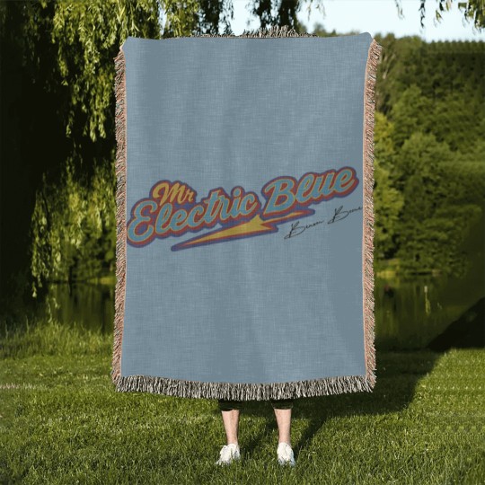 Discover Benson Boone Mr Electric Blue Woven Blankets, Gift for Fans