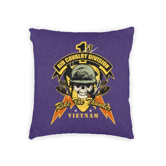 Discover 1St Air Cavalry Division Woven Pillows