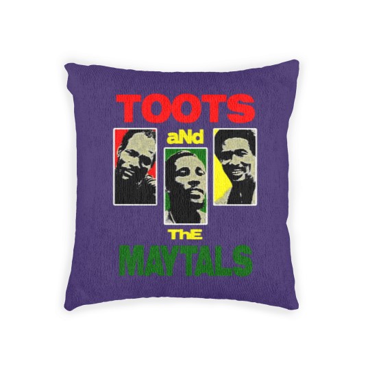 Discover Retro Vintage Toots And The Maytals Gift For Everyone Classic Woven Pillows
