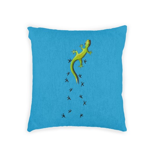 Discover Cute Lizard Reptile With Tracks Climbing Gecko Woven Pillows