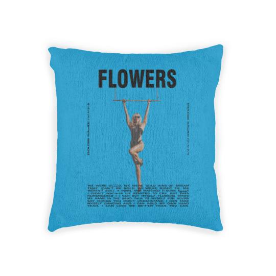 Discover Miley Cyrus Woven Pillows, Miley Cyrus Retro Vintage Bootleg Woven Pillows