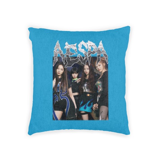 Discover Aespa Vintage Members Woven Pillows