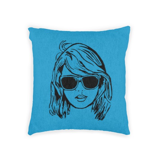 Discover Tay Swift portrait Woven Pillows