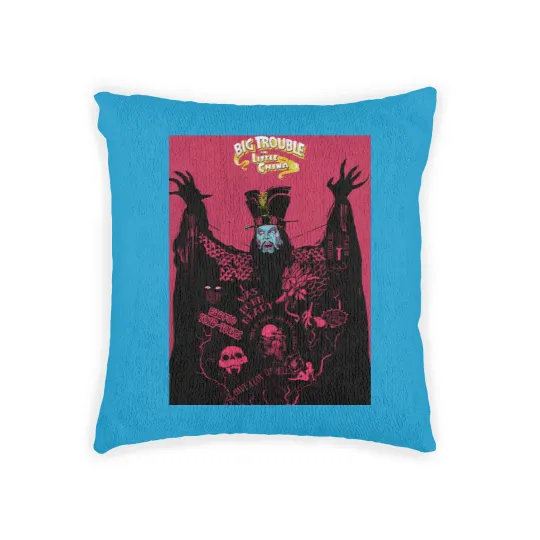 Discover big trouble in little china Woven Pillows