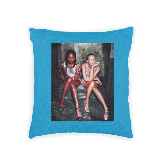 Discover NAOMI CAMPBELL AND KATE MOSS Woven Pillows