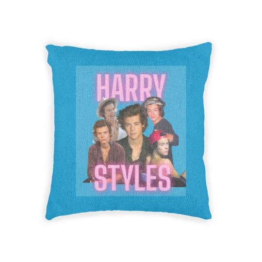 Discover Harry Woven Pillows - Retro Harry Fan Merch, Iconic 1D Era