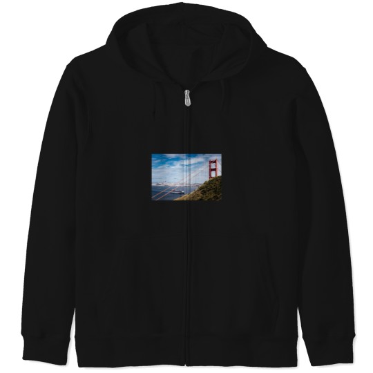 Discover aGolden Staate Zip Hoodies
